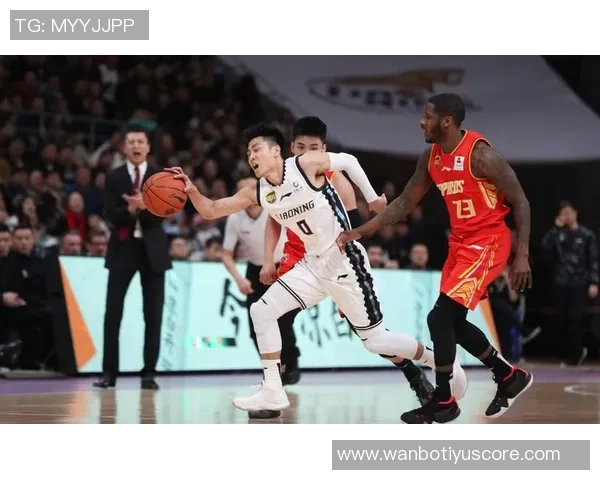 贺一然谈比赛经验：频繁比赛助力球员快速成长与进步